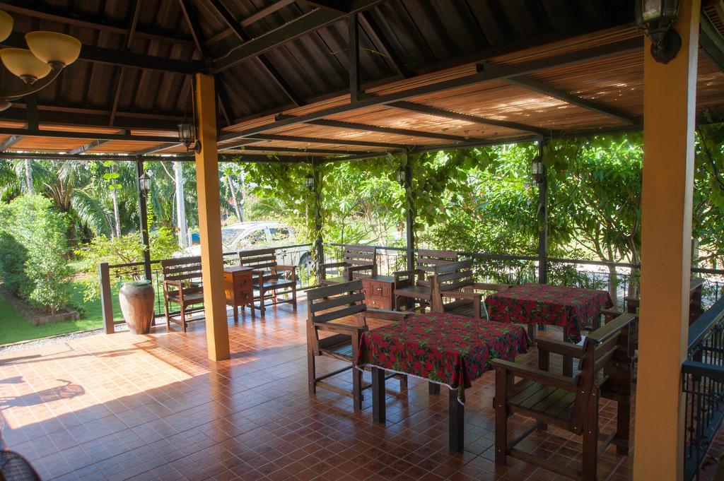 Charpoot Cottage Khao Lak Exteriör bild